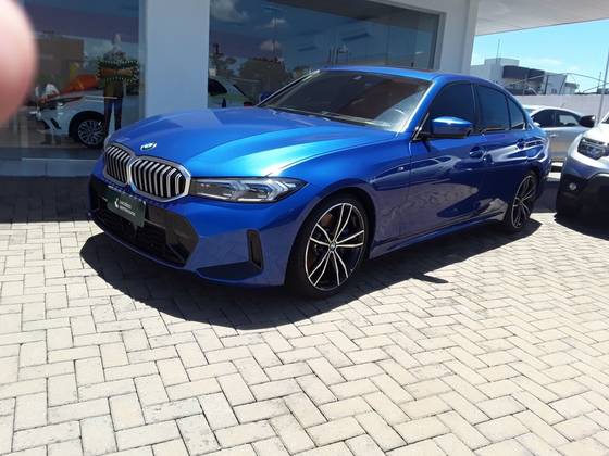 BMW 320i 2.0 16V TURBO FLEX M SPORT AUTOMÁTICO BMW 320i 2.0 16V TURBO FLEX M SPORT AUTOMÁTICO